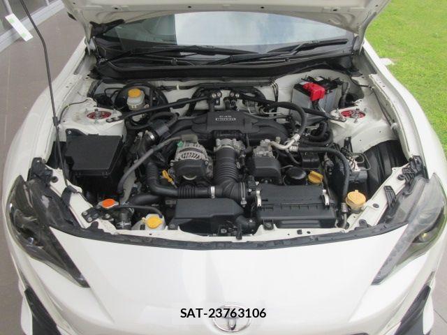 Toyota 86 2013-10 8560584-20