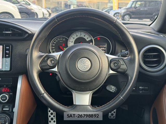 Toyota 86 2019-10 8560398-12