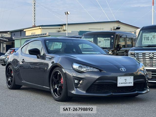 Toyota 86 2019-10 8560398-3