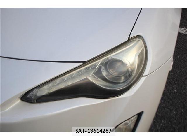 Toyota 86 2012-09 8560577-13
