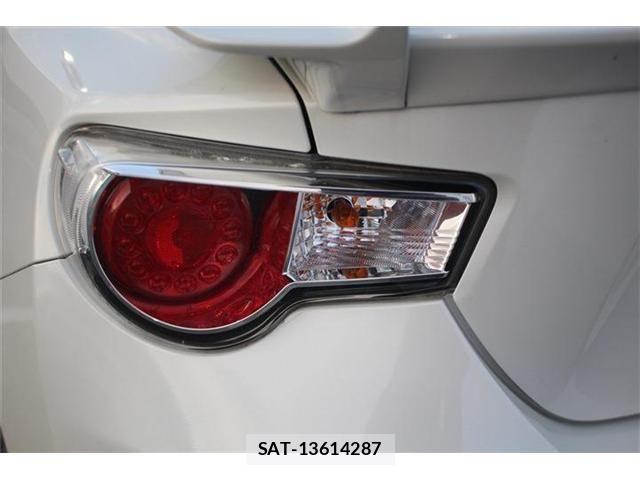 Toyota 86 2012-09 8560577-15