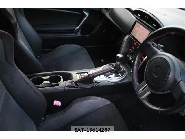 Toyota 86 2012-09 8560577-25