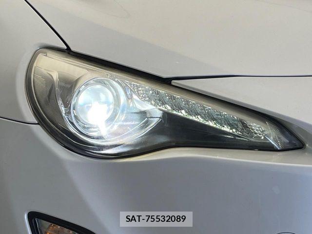 Toyota 86 2013-08 8625567-12