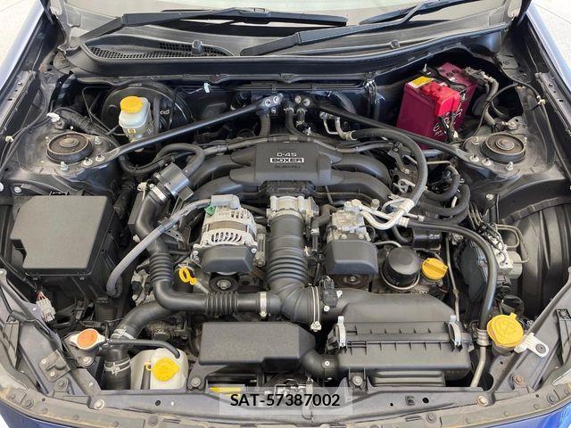 Toyota 86 2017-10 8625566-19