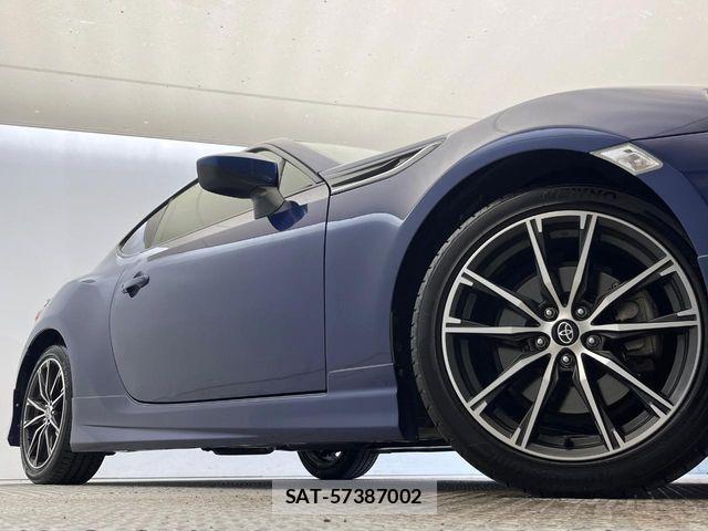 Toyota 86 2017-10 8625566-8