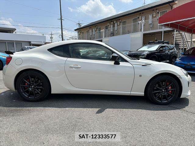 Toyota 86 2018-02 8625561-14
