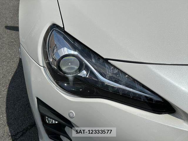 Toyota 86 2018-02 8625561-28