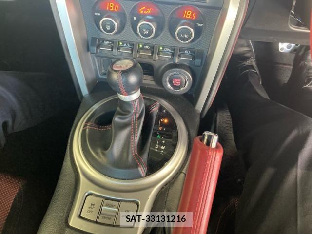 Toyota 86 2013-05 8625565-18