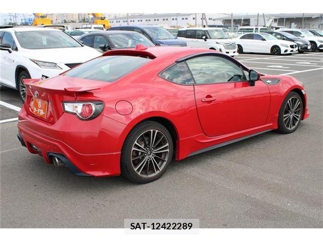 Toyota 86 2012-08 8625569-10
