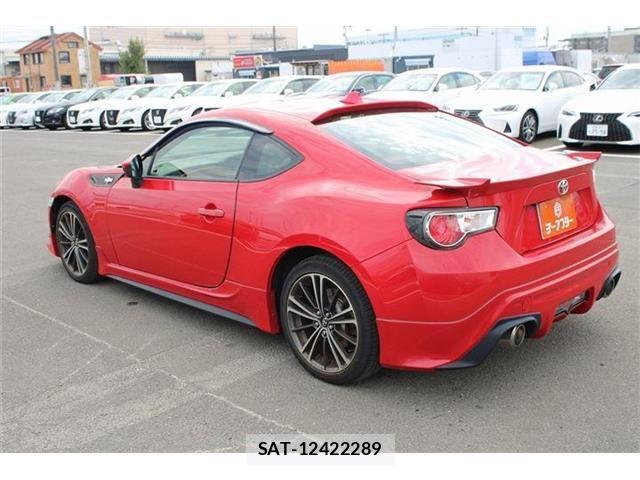 Toyota 86 2012-08 8625569-12