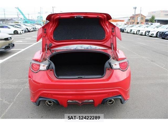 Toyota 86 2012-08 8625569-21
