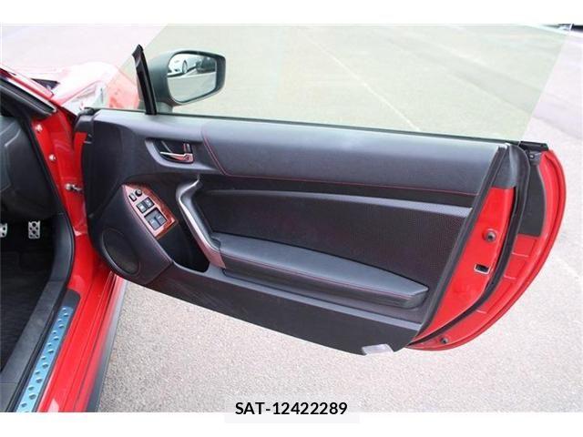 Toyota 86 2012-08 8625569-23