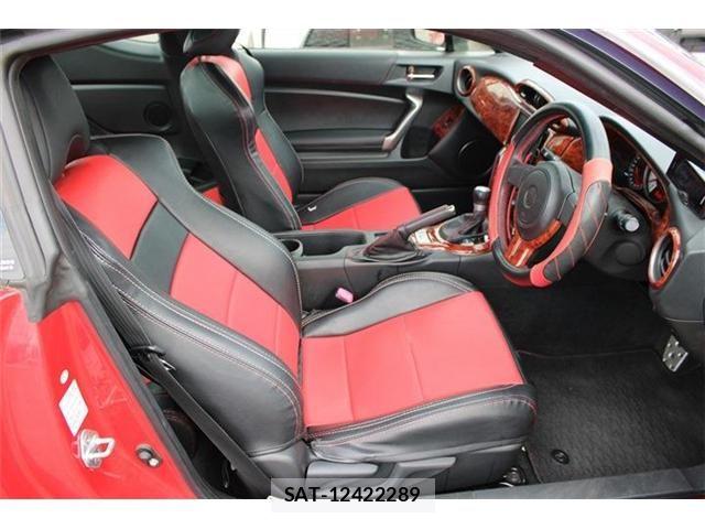 Toyota 86 2012-08 8625569-24