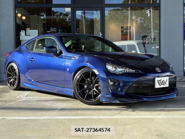 Toyota 86 2017-07 8625563-6