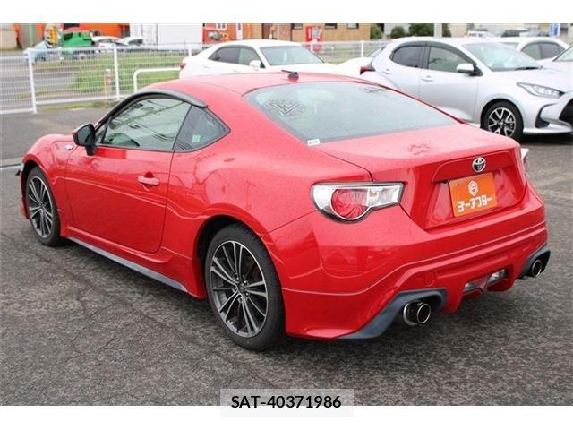 Toyota 86 2013-06 8625571-10