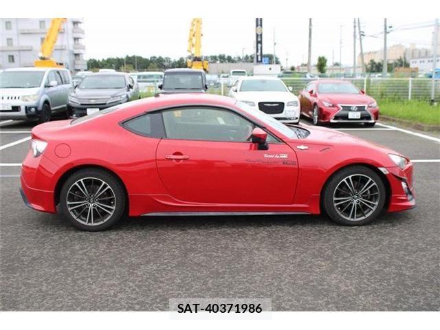 Toyota 86 2013-06 8625571-7