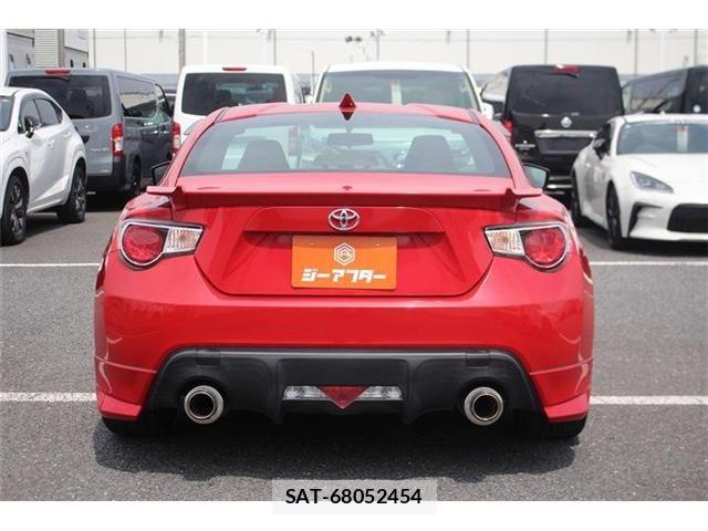 Toyota 86 2013-02 8625562-9