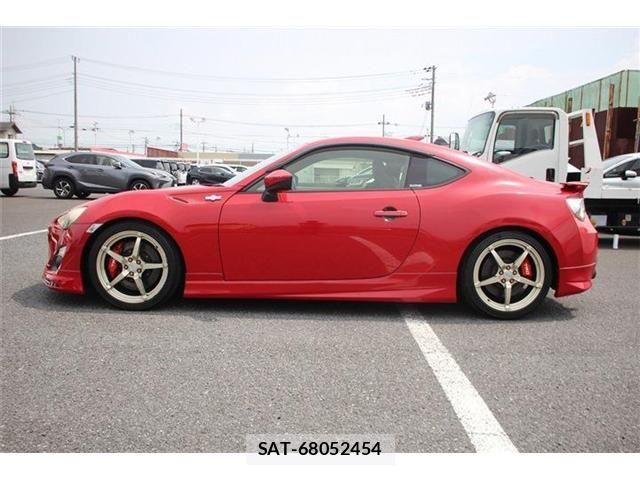 Toyota 86 2013-02 8625562-8