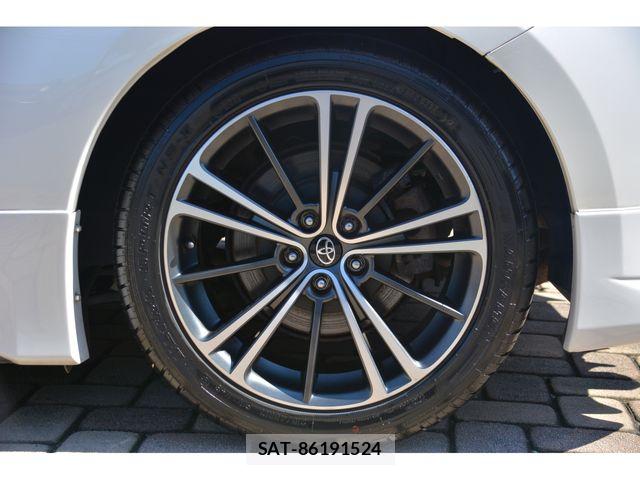 Toyota 86 2012-10 8625564-23