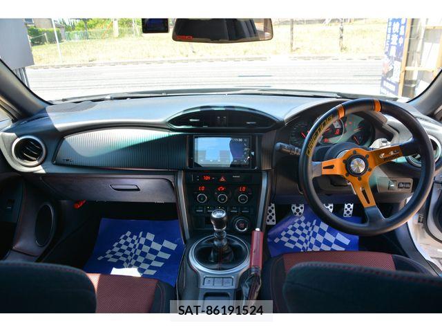 Toyota 86 2012-10 8625564-6