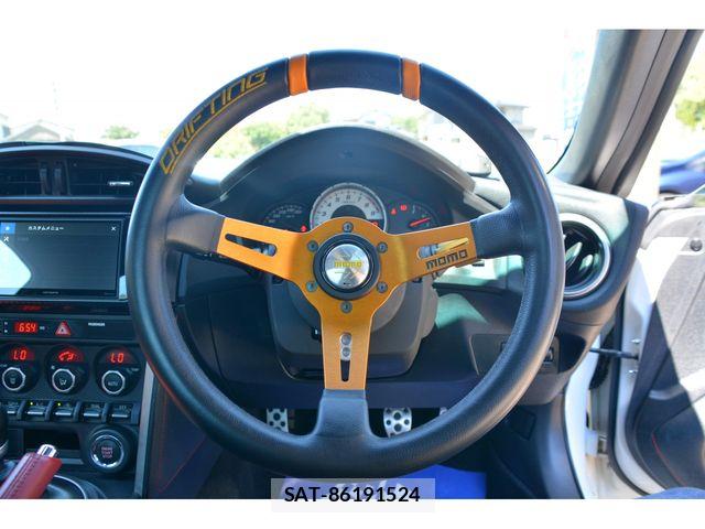 Toyota 86 2012-10 8625564-7