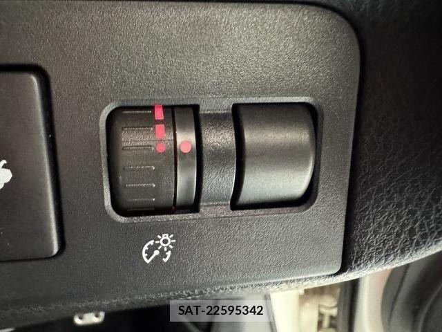 Toyota 86 2012-09 8665624-25