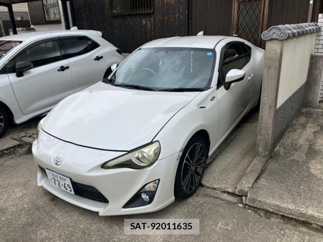 Toyota 86 2012-06 8657102-0