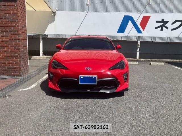Toyota 86 2018-07 8656867-1