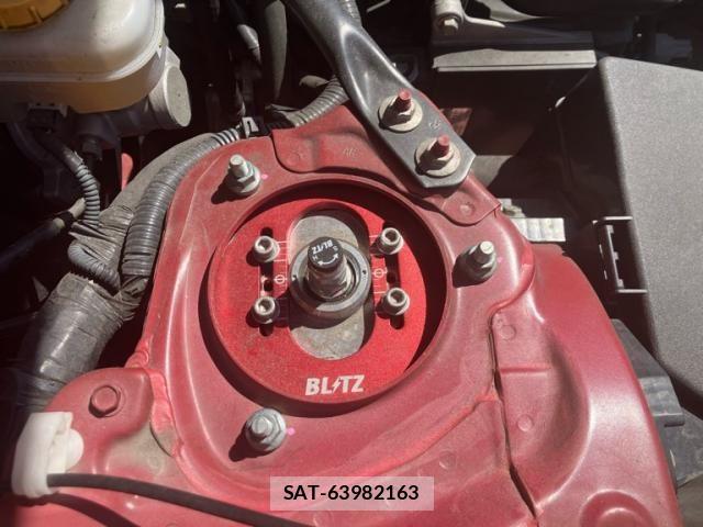 Toyota 86 2018-07 8656867-24