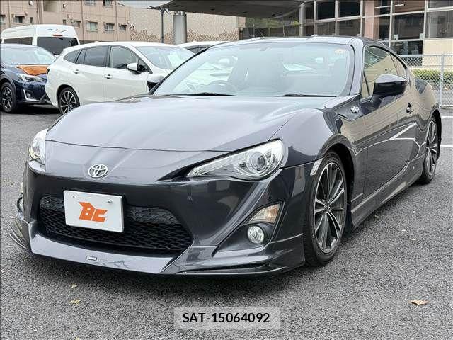Toyota 86 2012-08 8657066-21