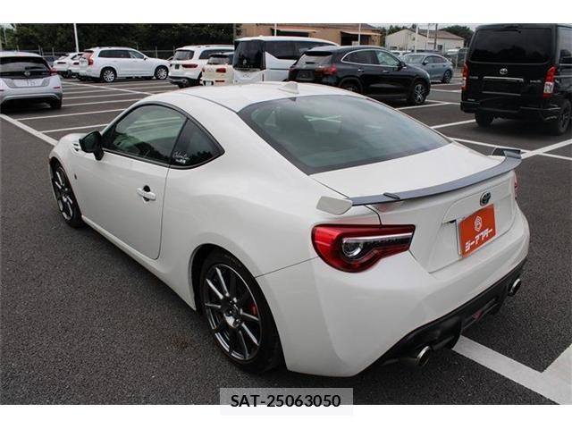 Toyota 86 2021-01 8684737-9