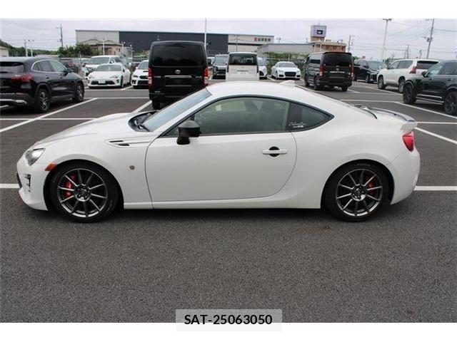 Toyota 86 2021-01 8684737-8