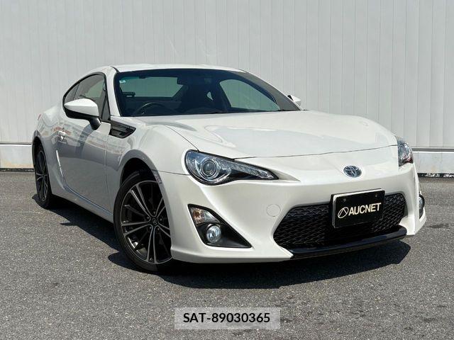 Toyota 86 2012-08 8684783-0