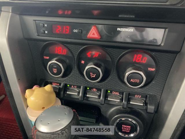 Toyota 86 2012-06 8684828-17