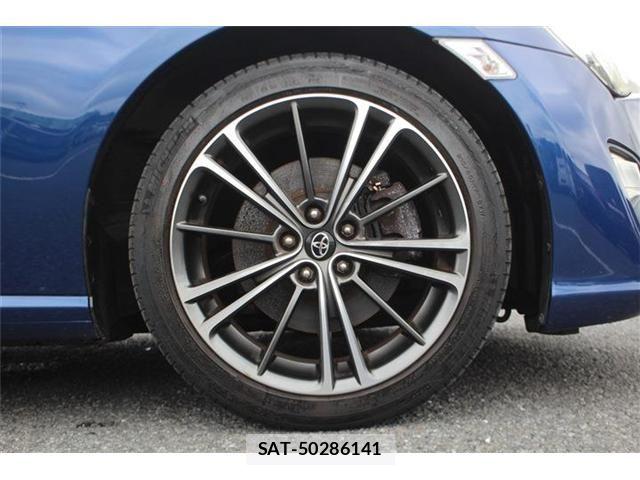 Toyota 86 2013-04 8684808-13
