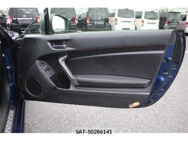 Toyota 86 2013-04 8684808-28