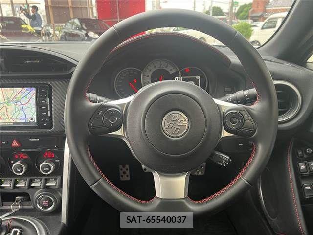 Toyota 86 2020-04 8739590-9