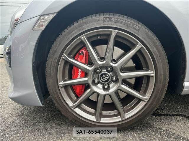 Toyota 86 2020-04 8739590-12