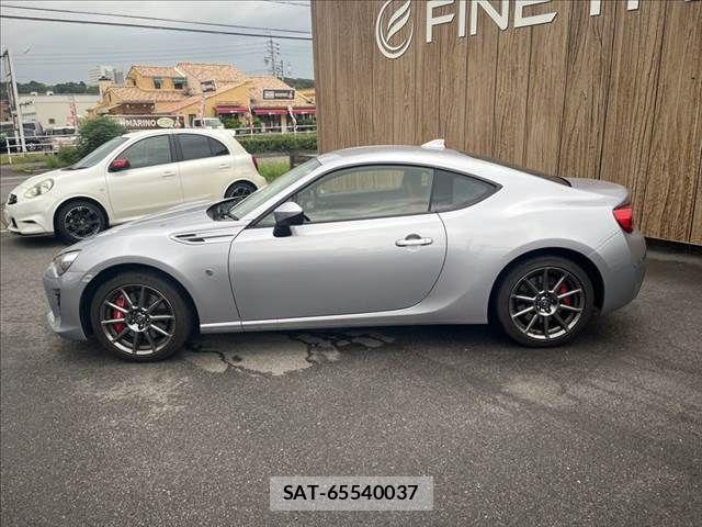 Toyota 86 2020-04 8739590-19