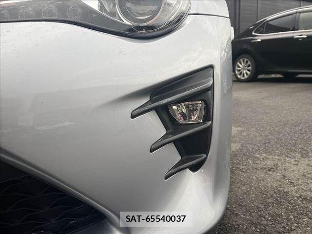 Toyota 86 2020-04 8739590-22