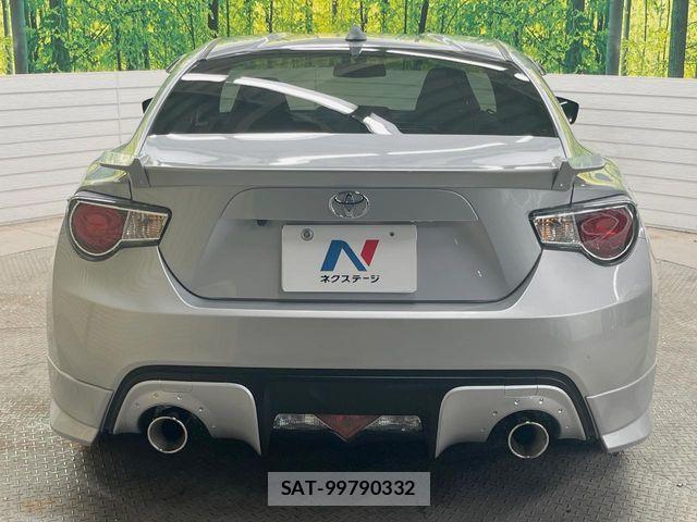 Toyota 86 2013-09 8739625-16