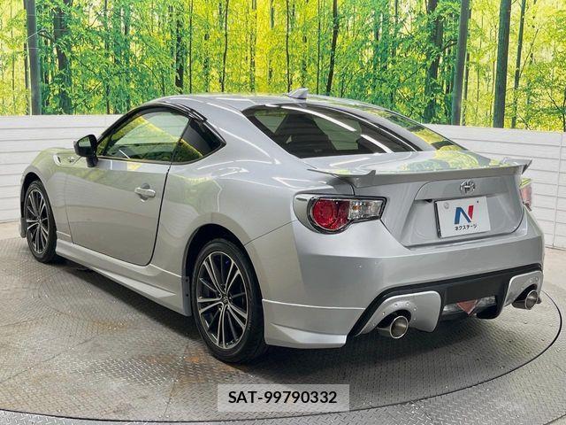 Toyota 86 2013-09 8739625-17