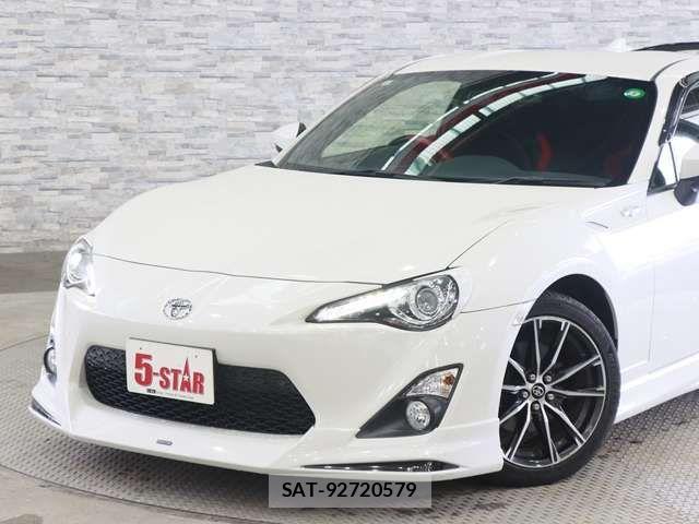 Toyota 86 2015-06 8778952-15