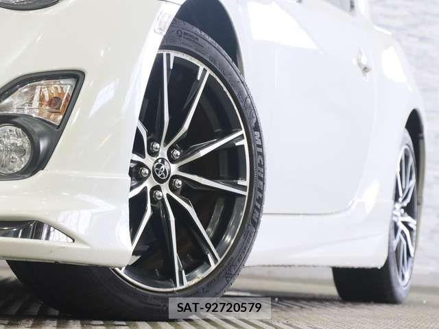 Toyota 86 2015-06 8778952-18