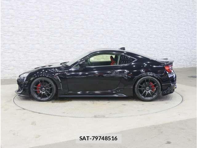 Toyota 86 2017-07 8778932-12
