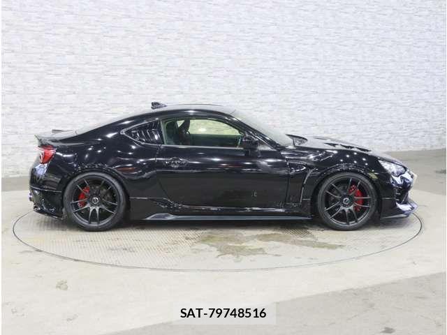 Toyota 86 2017-07 8778932-13