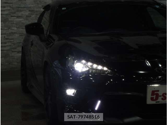 Toyota 86 2017-07 8778932-15