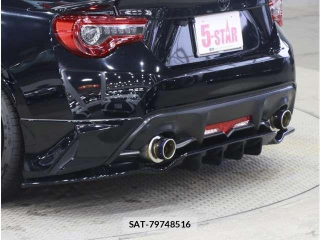 Toyota 86 2017-07 8778932-7