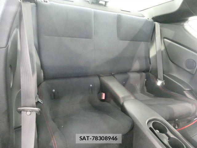 Toyota 86 2014-01 8778980-15