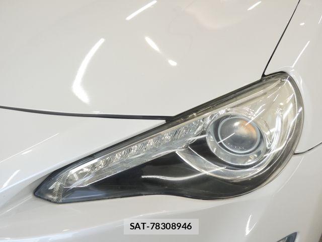 Toyota 86 2014-01 8778980-5